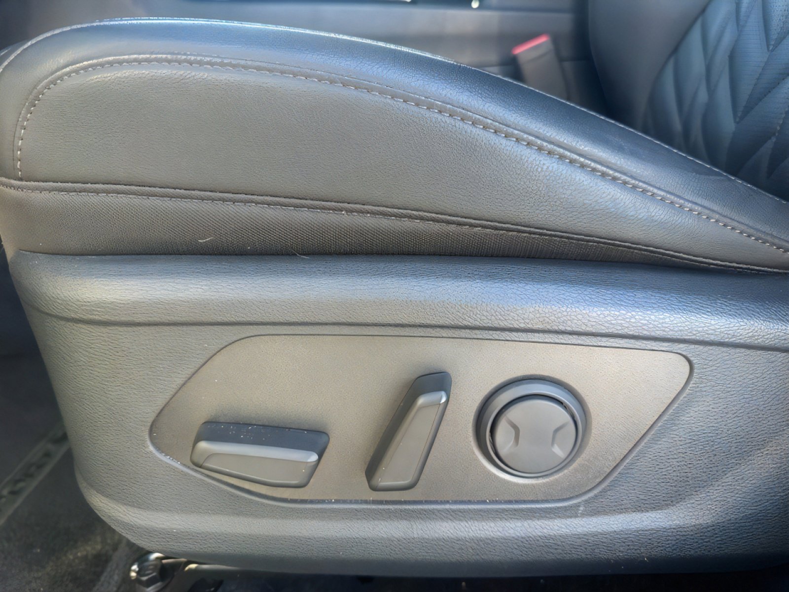 Used 2024 Kia Sportage X-Line Prestige image 11
