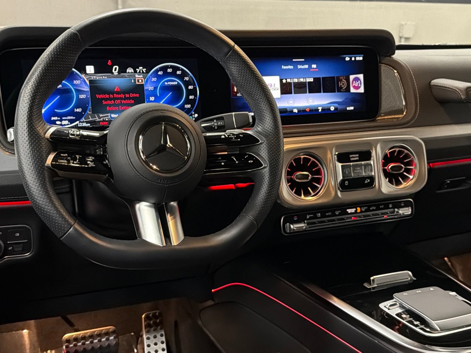 Used 2025 Mercedes-Benz G 580 w/ EQ Technology image 37