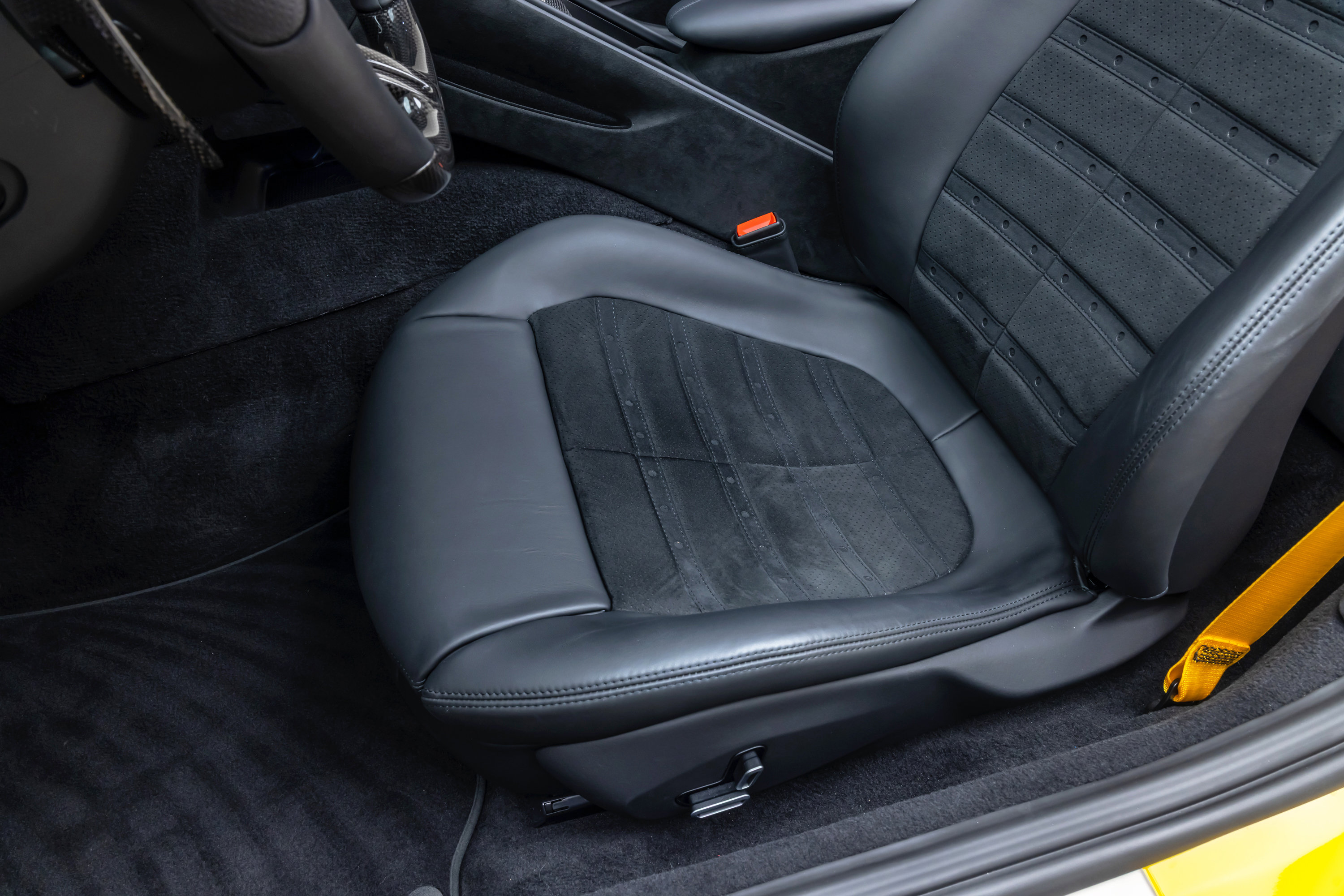 Certified 2025 Ferrari Roma Spider image 48