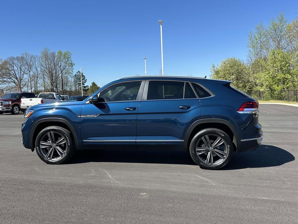 Used 2021 Volkswagen Atlas Cross Sport SE image 25