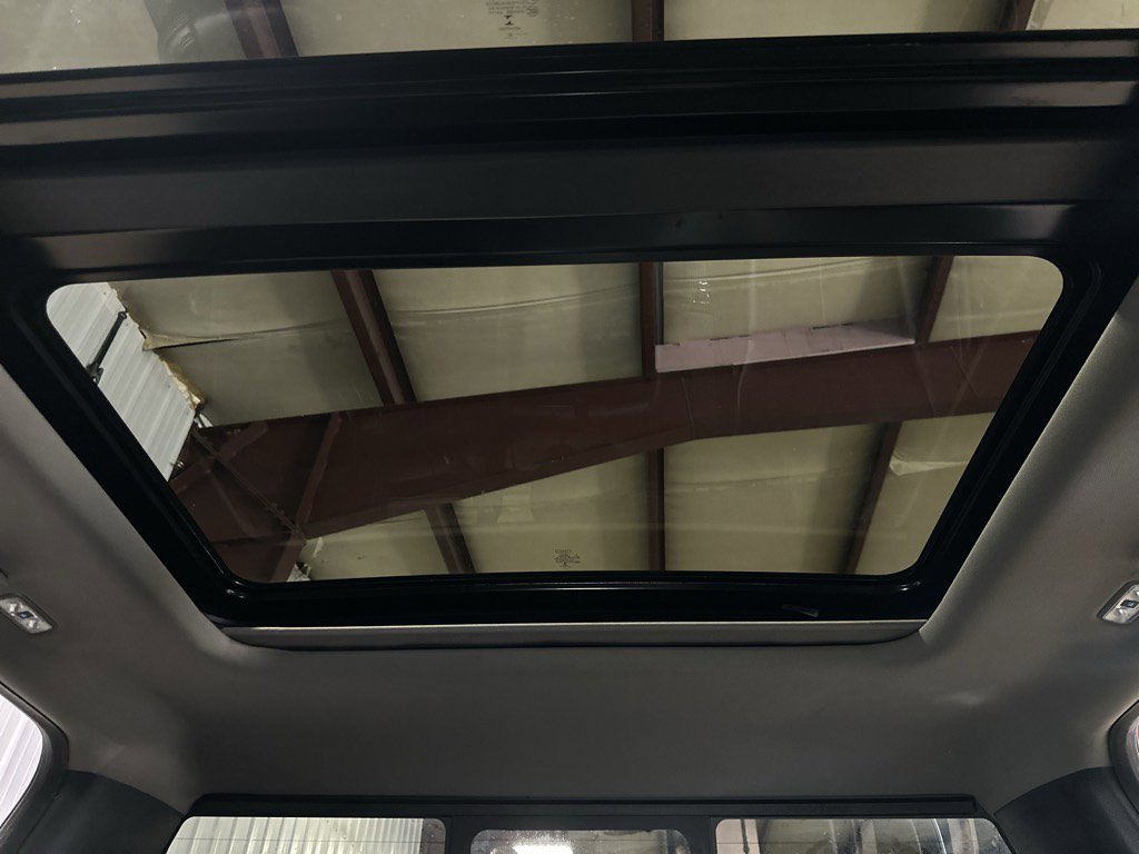 Used 2020 Ford F250 Lariat image 37