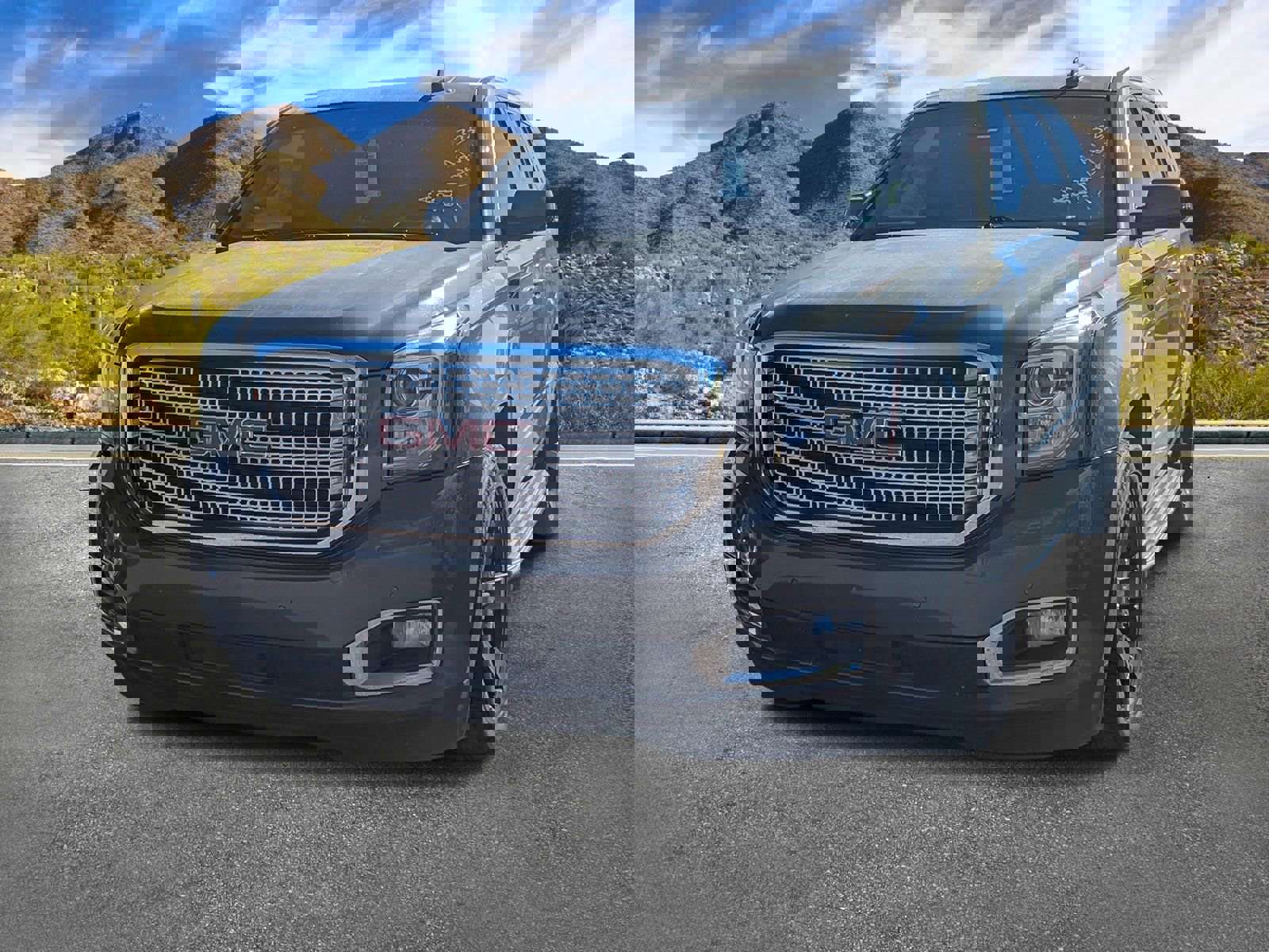 Used 2017 GMC Yukon Denali w/ Open Road Package image 11