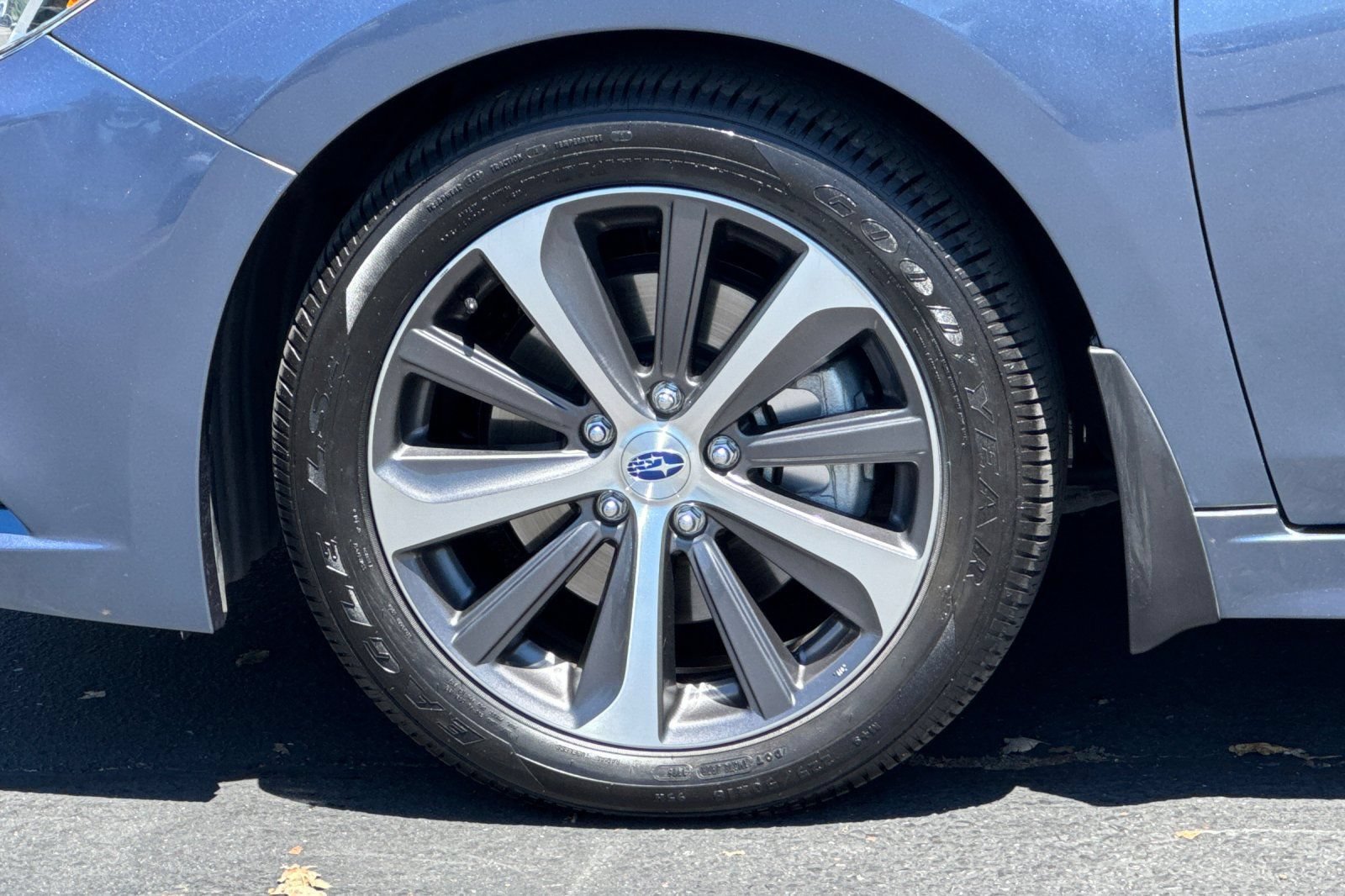 Used 2017 Subaru Legacy 3.6R Limited AWD/4WD image 32