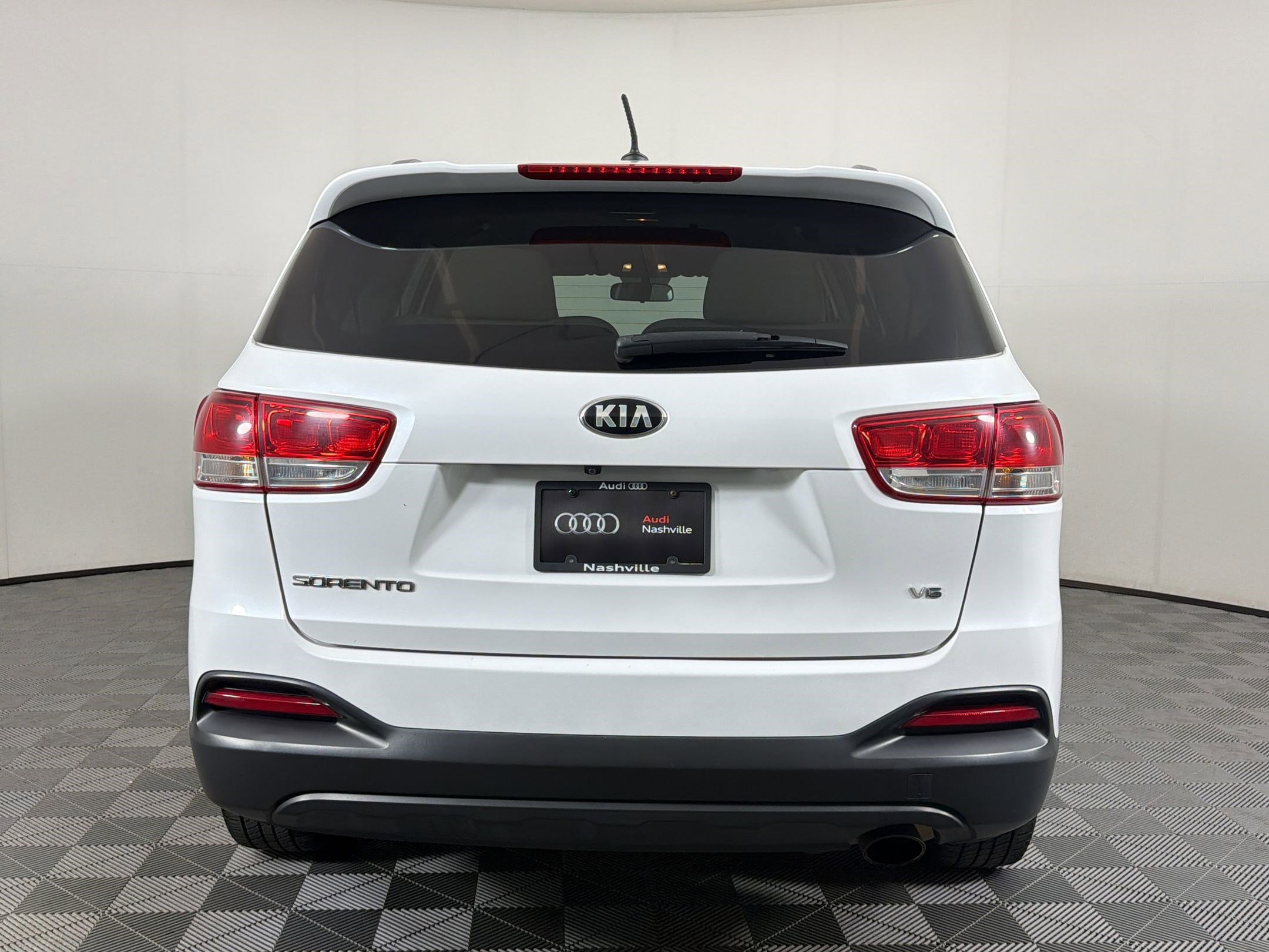 Used 2016 Kia Sorento LX FWD image 10