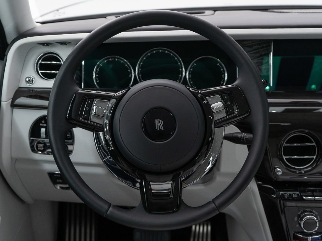 Certified 2023 Rolls-Royce Phantom Sedan RWD image 37