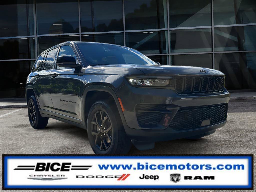 New 2025 Jeep Grand Cherokee Altitude