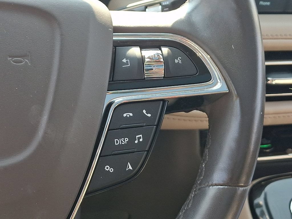 Used 2022 Lincoln Nautilus Reserve AWD/4WD image 24