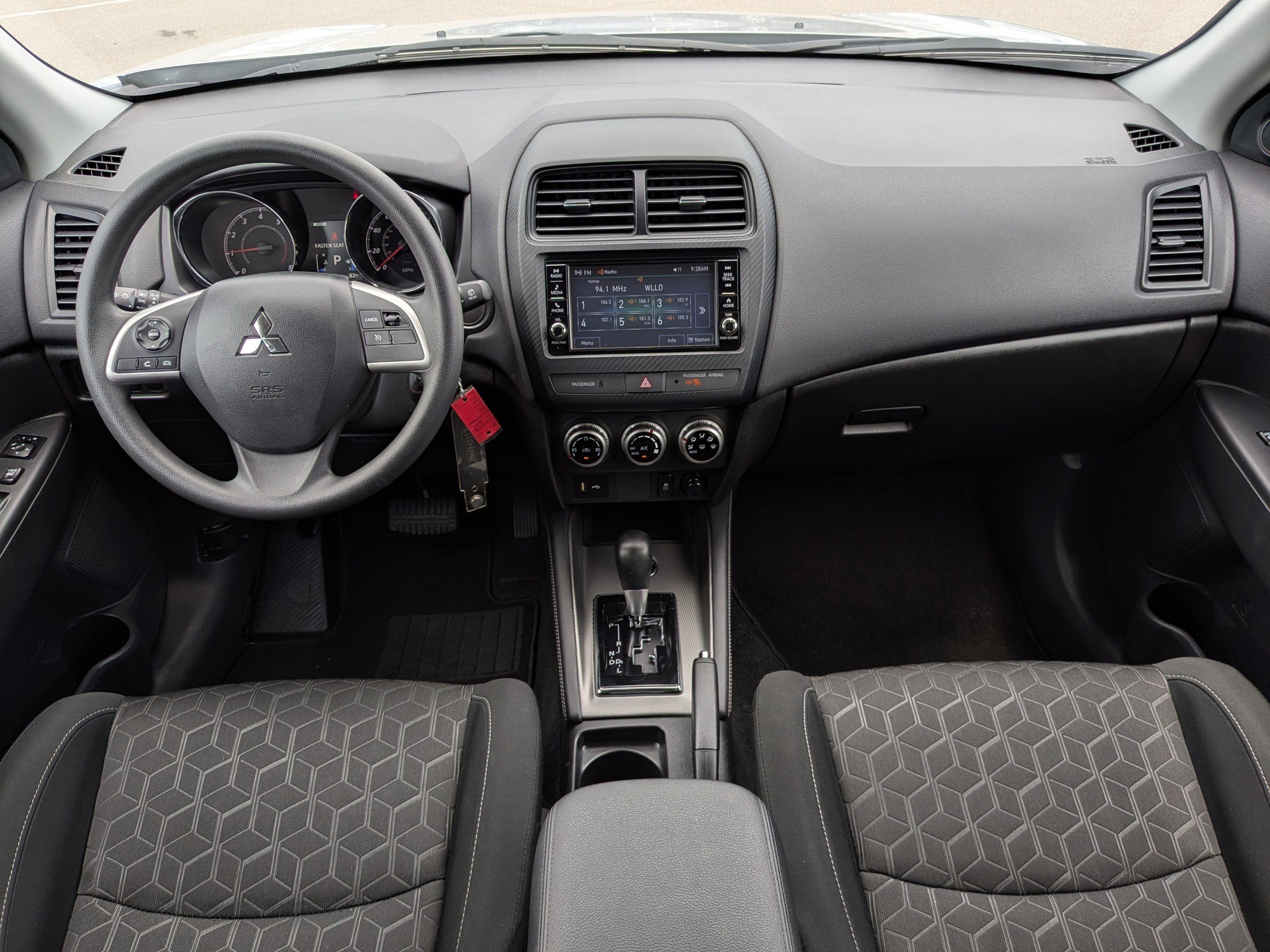 Used 2025 Mitsubishi Outlander Sport ES image 14