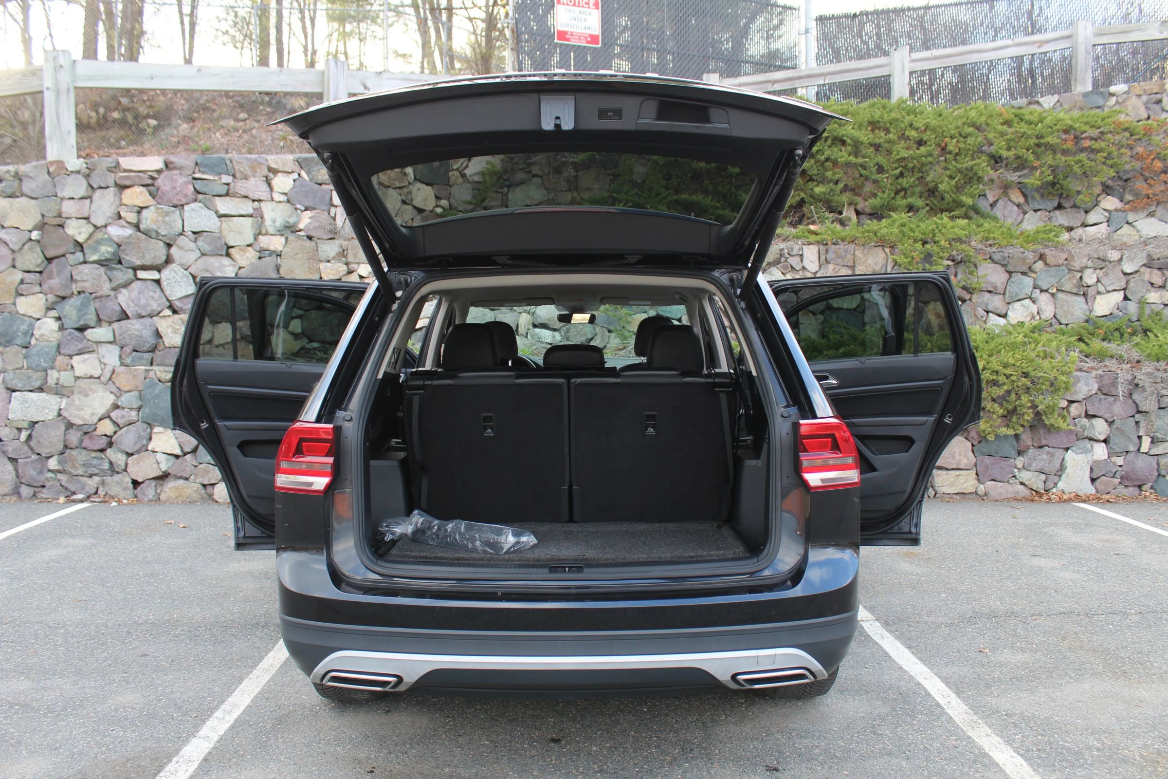 Used 2018 Volkswagen Atlas SE AWD/4WD image 10