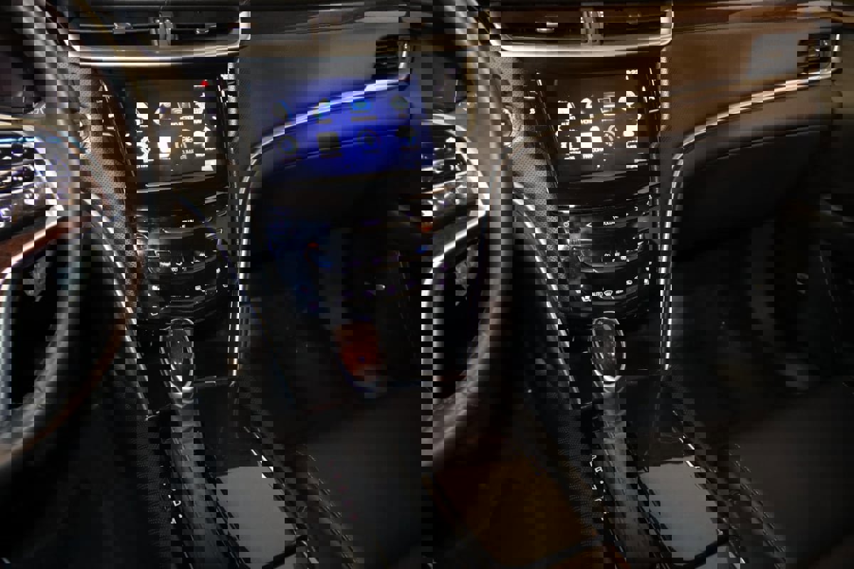 Used 2016 Cadillac XTS Luxury image 38