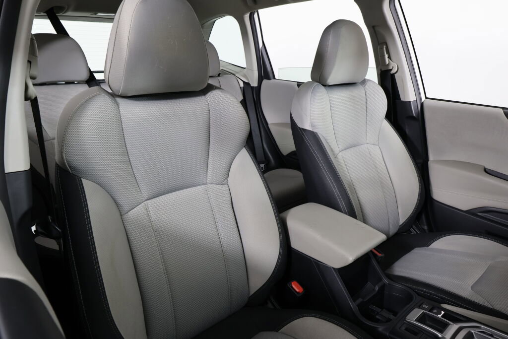 Used 2020 Subaru Forester w/ Alloy Wheel Package image 24