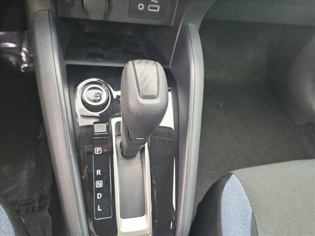 Certified 2025 Nissan Versa SV w/ Trunk Package FWD image 12