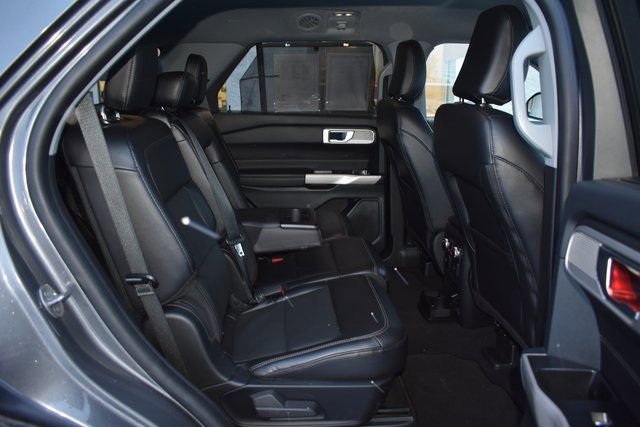 Used 2024 Ford Explorer Limited image 46