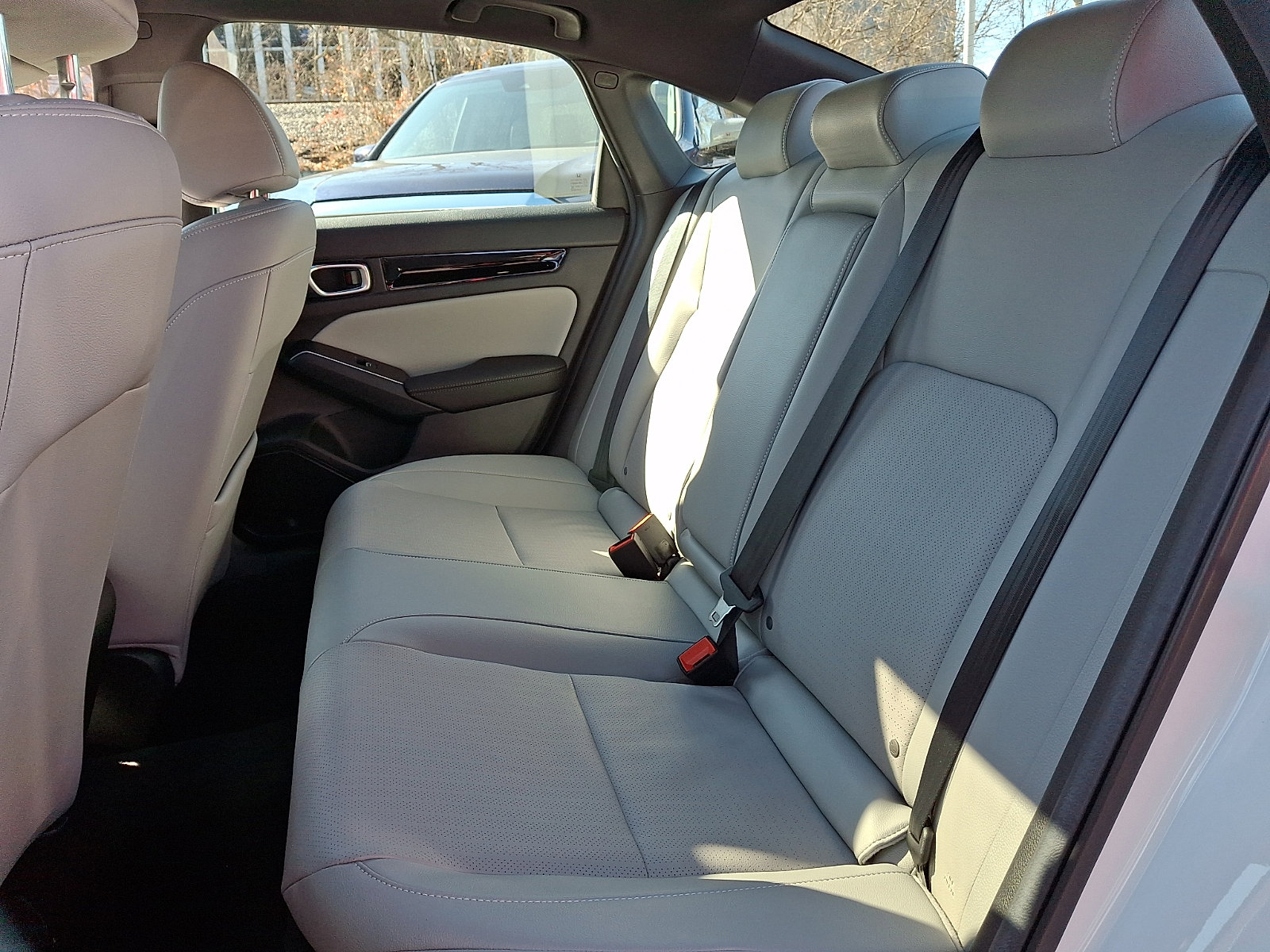 Certified 2025 Honda Civic FWD Hybrid Sedan image 9
