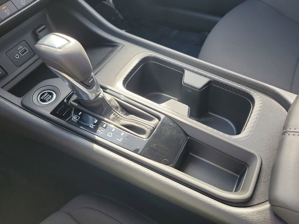 Used 2025 Nissan Sentra S image 14