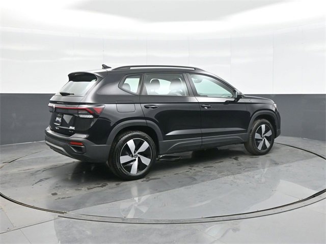 Certified 2025 Volkswagen Taos S image 7