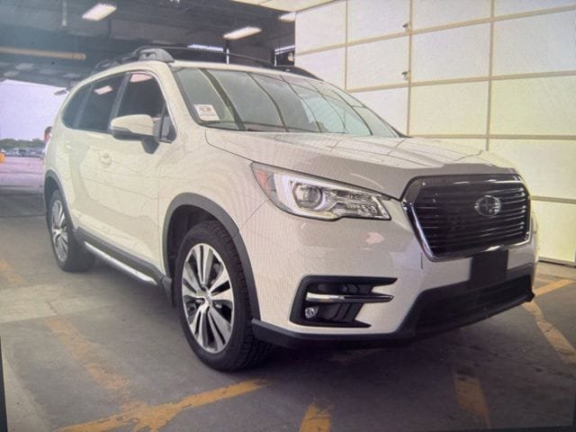 Used 2022 Subaru Ascent Limited w/ Technology Package AWD/4WD image 1
