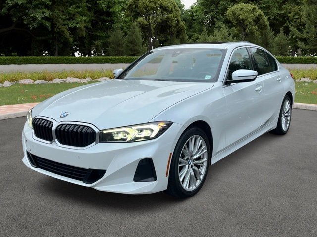 Used 2024 BMW 330i Sedan image 1