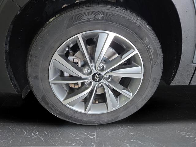 Used 2020 Hyundai Santa Fe Limited image 41