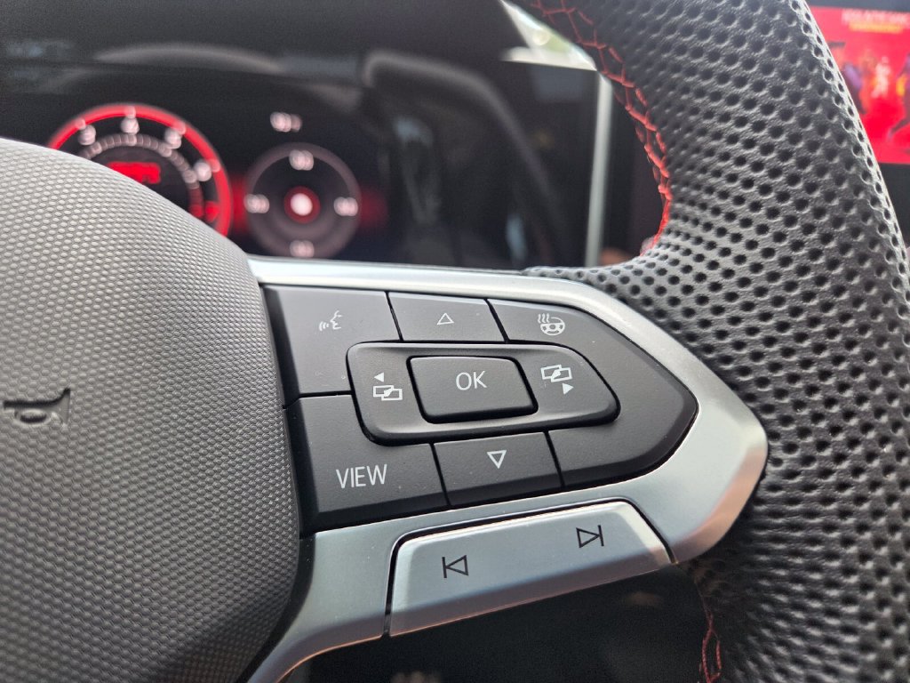 Certified 2026 Volkswagen GTI SE FWD image 13