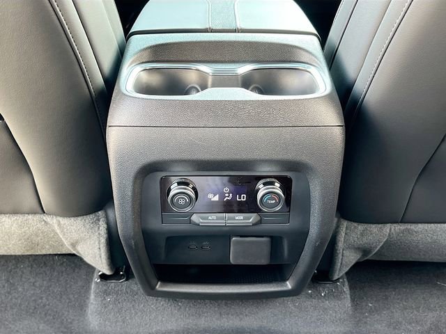 New 2026 Buick Enclave Sport Touring w/ Power Package image 18