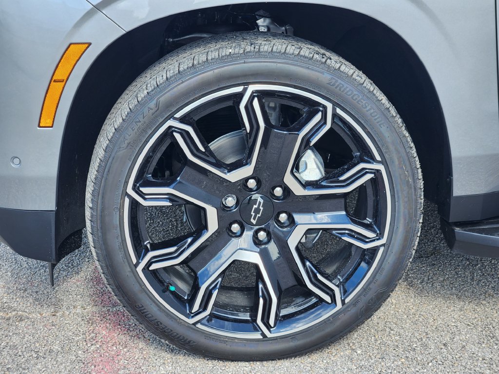 New 2026 Chevrolet Tahoe RST w/ RST Capability Package AWD/4WD image 9