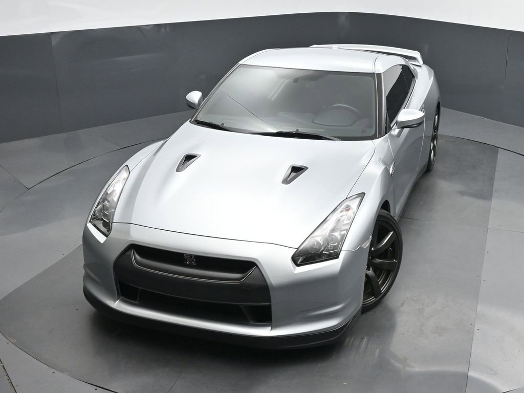 Used 2011 Nissan GT-R Premium AWD/4WD image 39