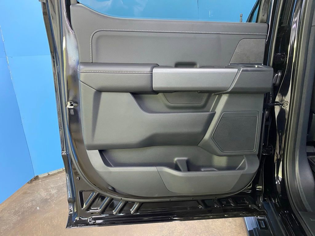 New 2025 Ford F150 XLT w/ Equipment Group 302A MID image 40