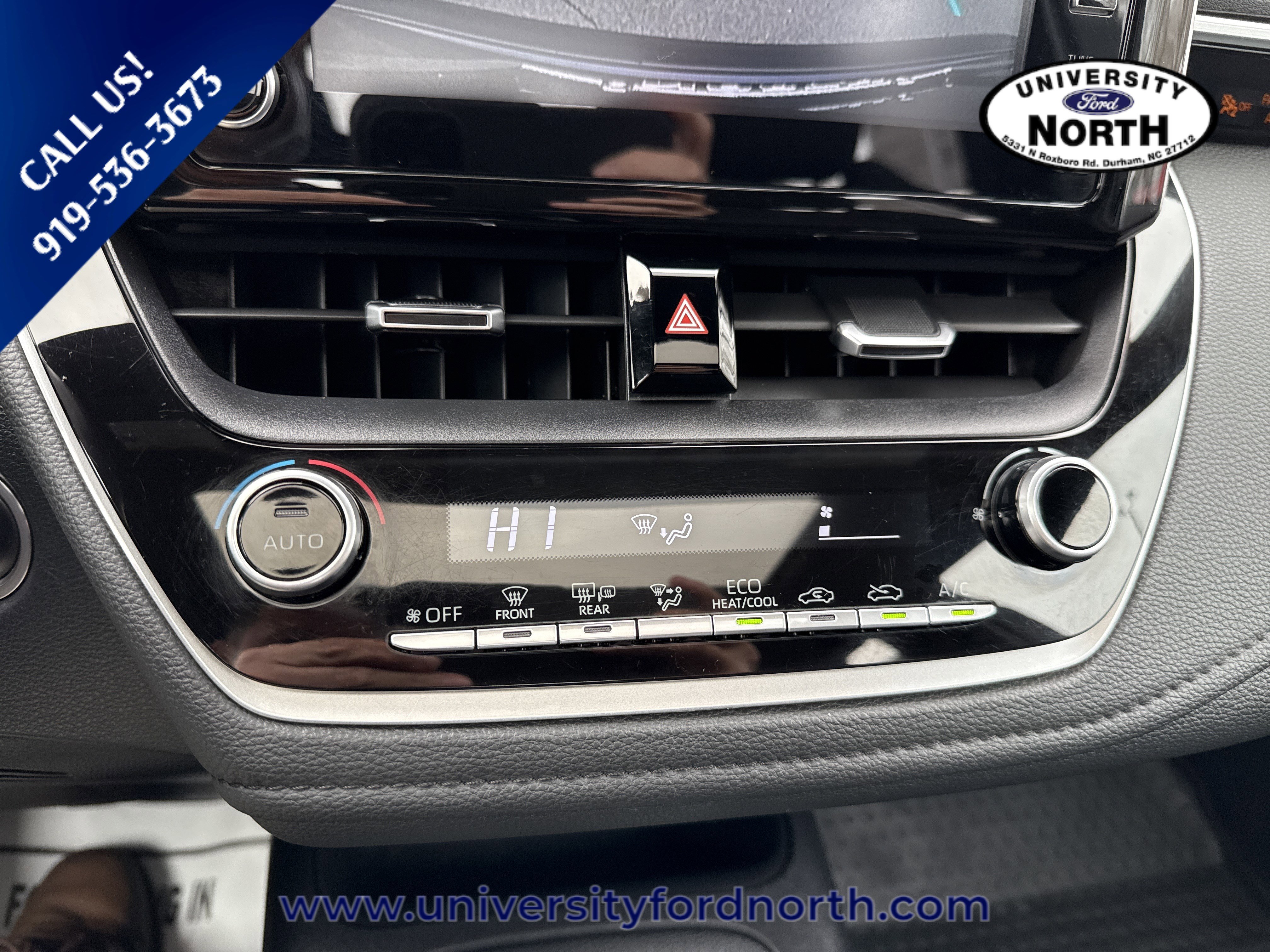 Used 2020 Toyota Corolla SE w/ Carpet Mat Package (TMS) image 22