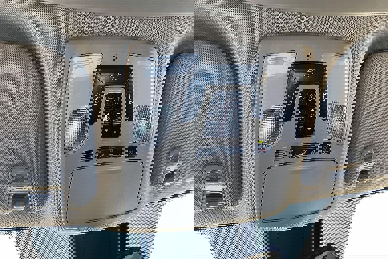 Used 2018 Toyota Sienna Limited Premium image 31