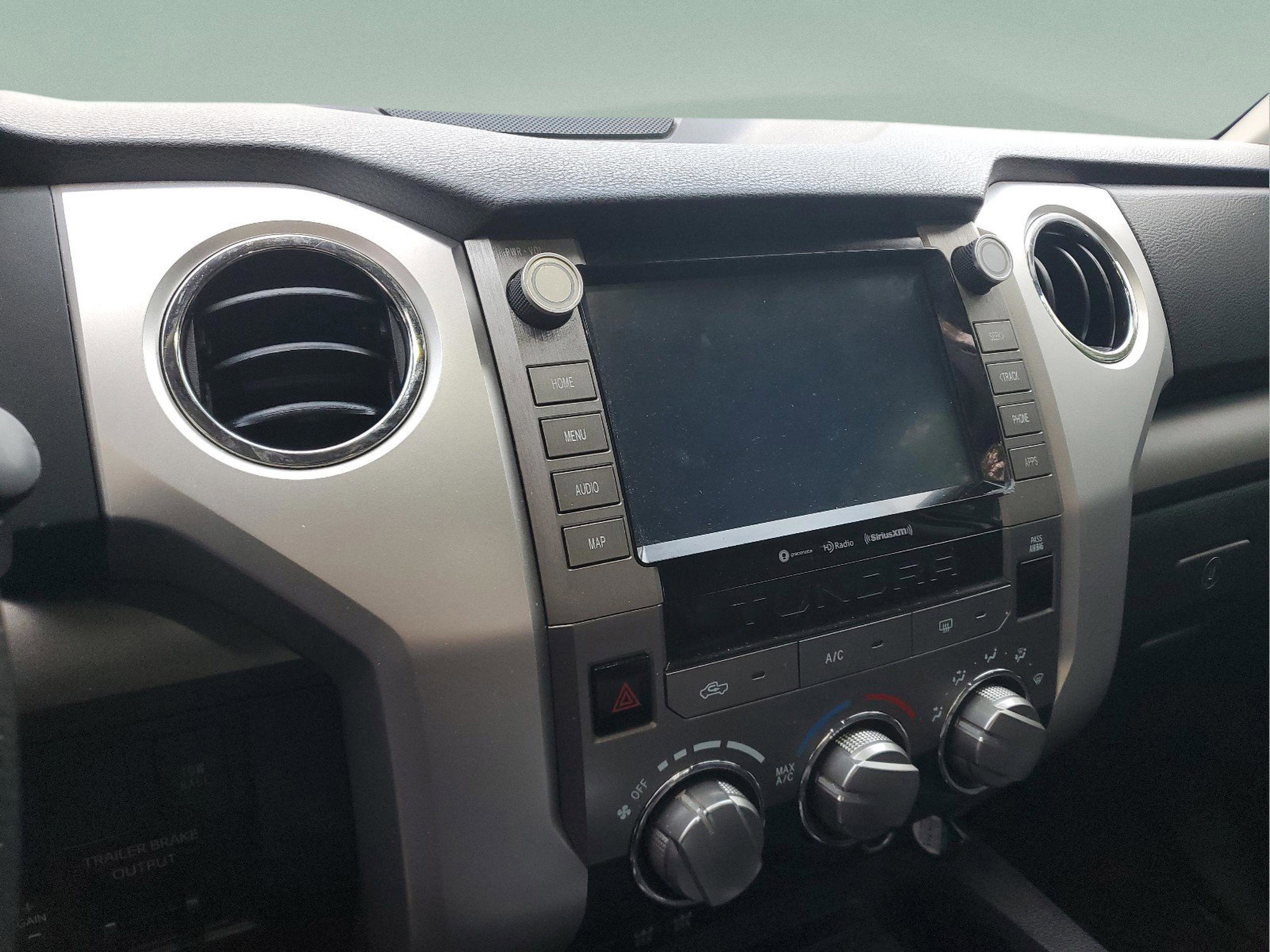Used 2020 Toyota Tundra SR5 w/ SR5 Upgrade Package image 21