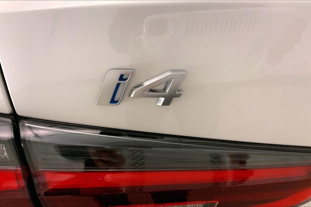 Used 2025 BMW i4 xDrive40i w/ M Sport Package image 7