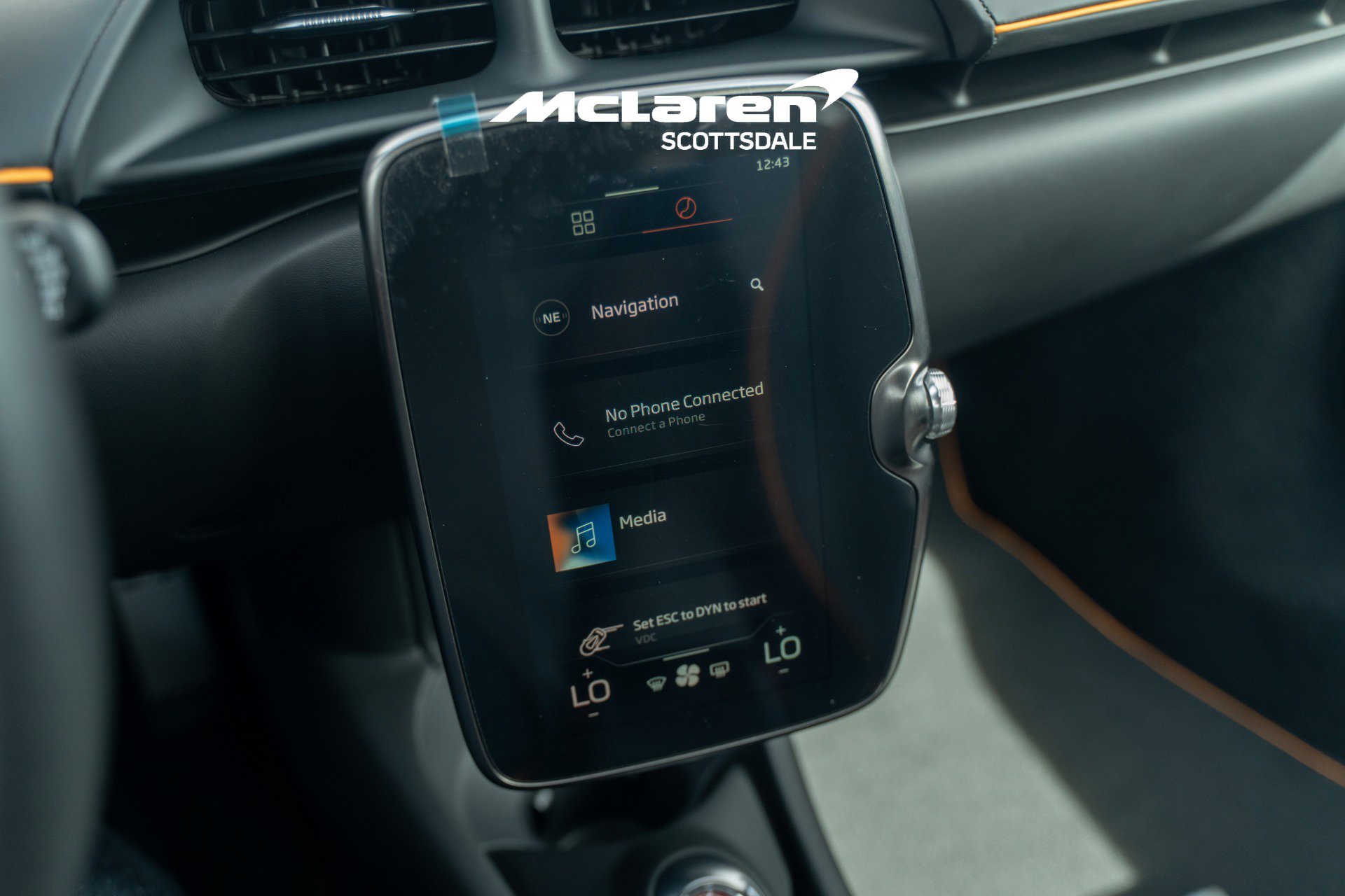 Used 2023 McLaren Artura image 29