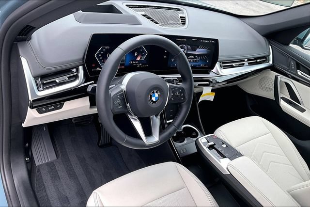 New 2026 BMW X1 xDrive28i w/ Technology Package AWD/4WD image 6