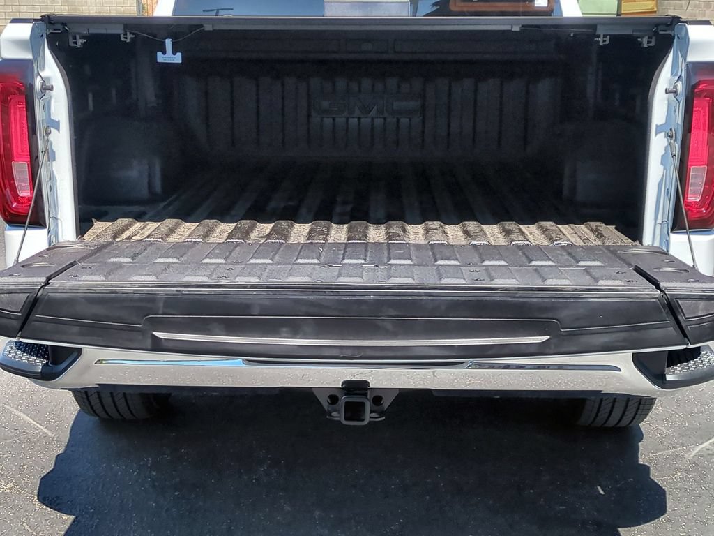 New 2026 GMC Sierra 1500 SLT w/ SLT Premium Package AWD/4WD image 28