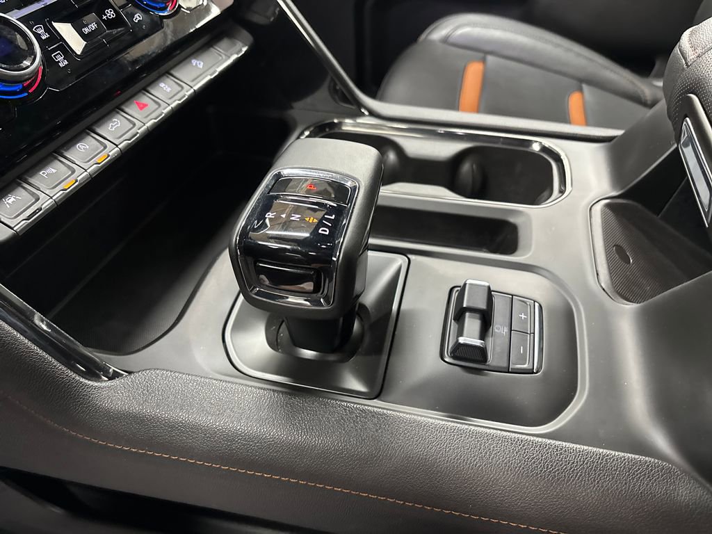 Used 2023 GMC Sierra 1500 AT4 w/ AT4 Premium Package AWD/4WD image 24