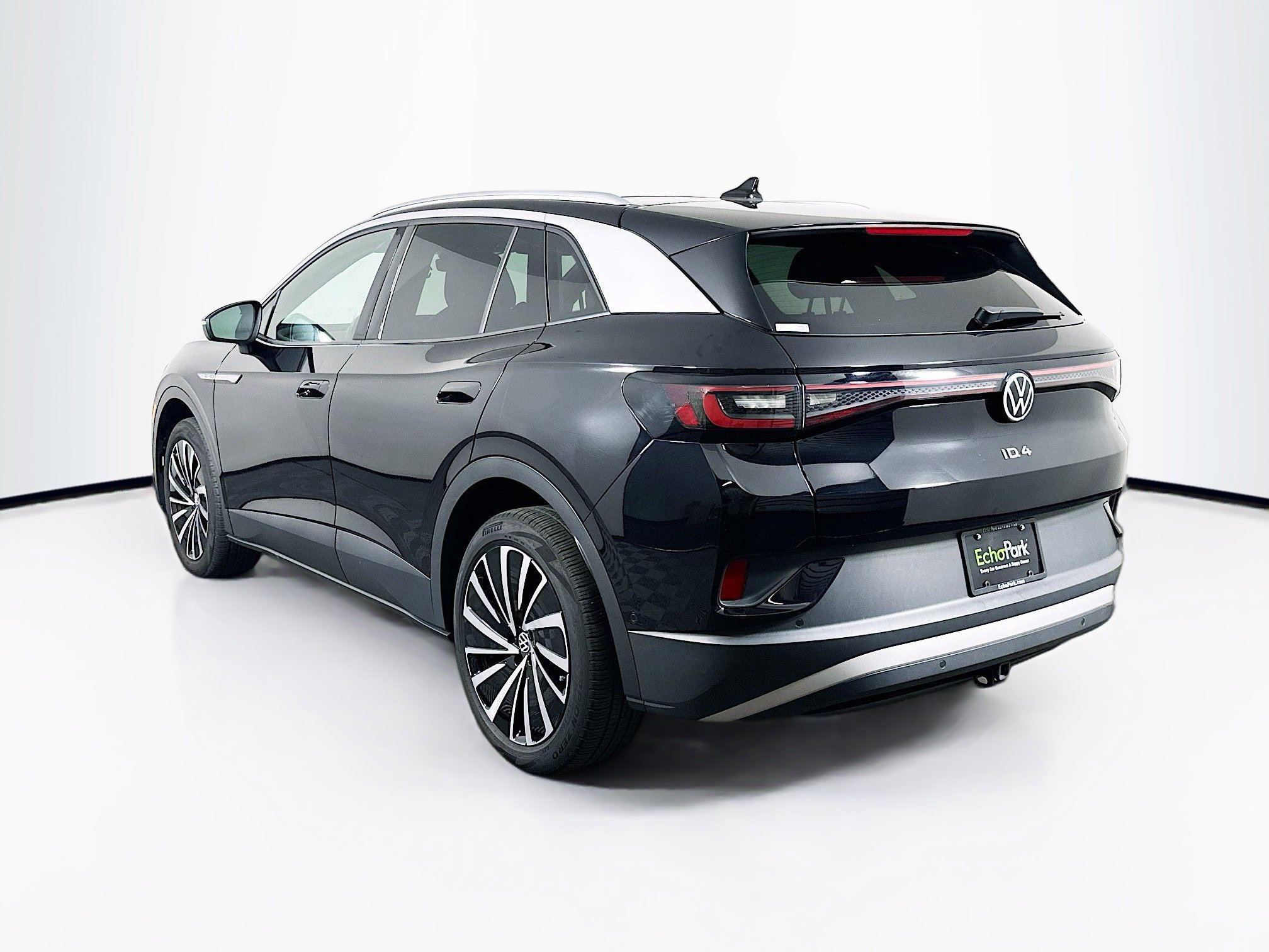 Used 2023 Volkswagen ID.4 Pro S Plus AWD/4WD image 5