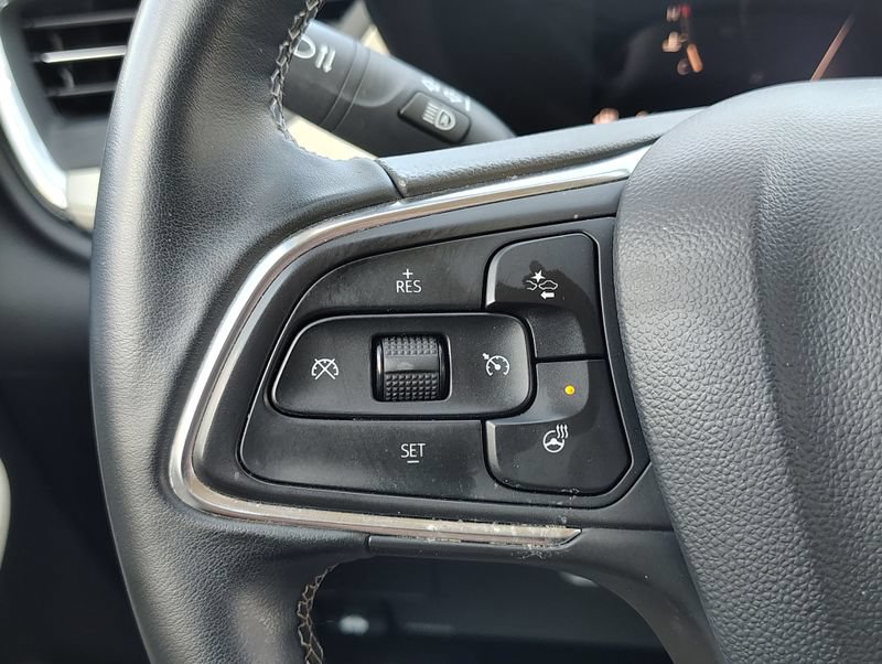 Certified 2024 Buick Encore GX Avenir AWD/4WD image 30