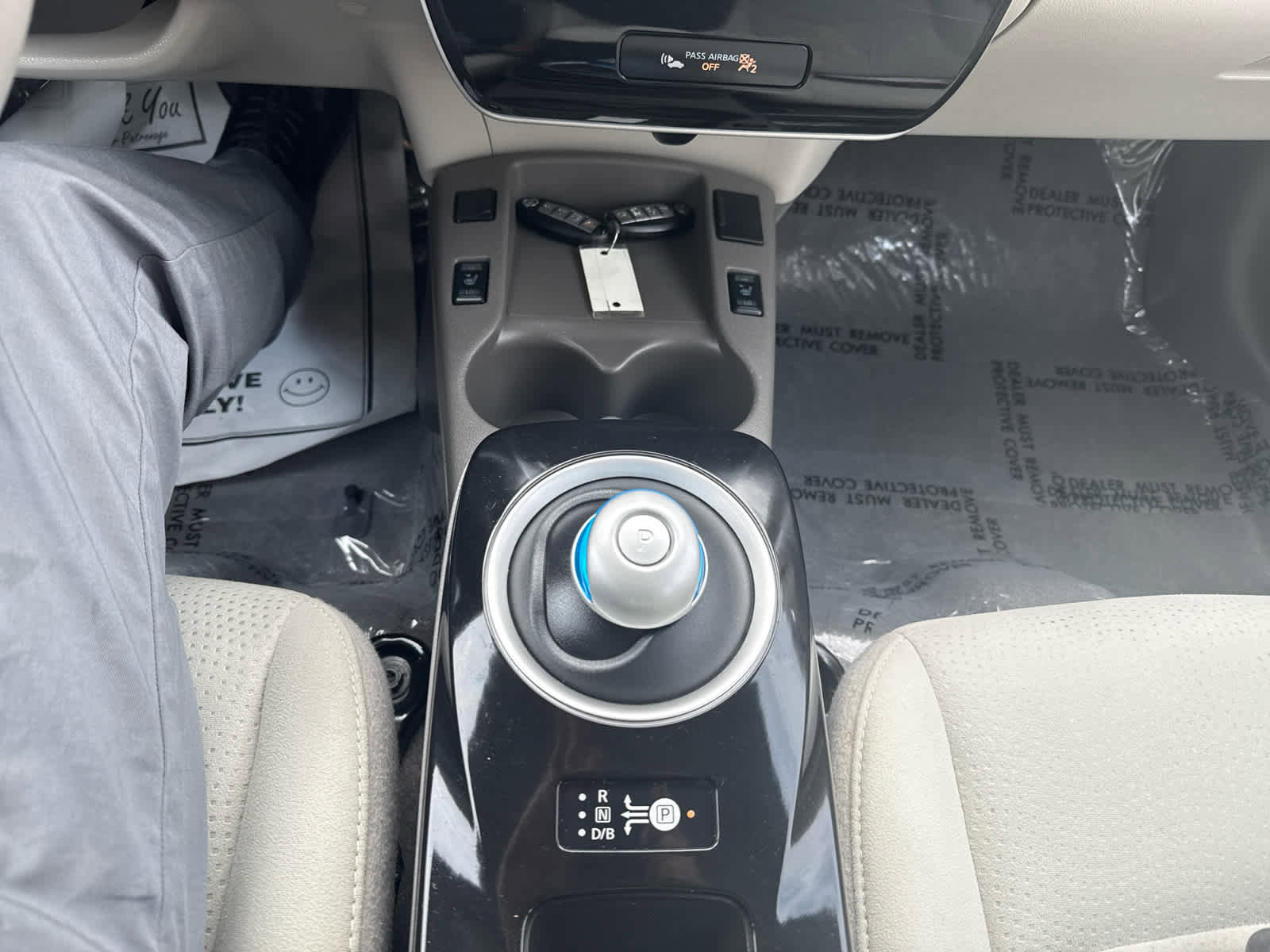 Used 2017 Nissan Leaf SV w/ Premium Package image 24