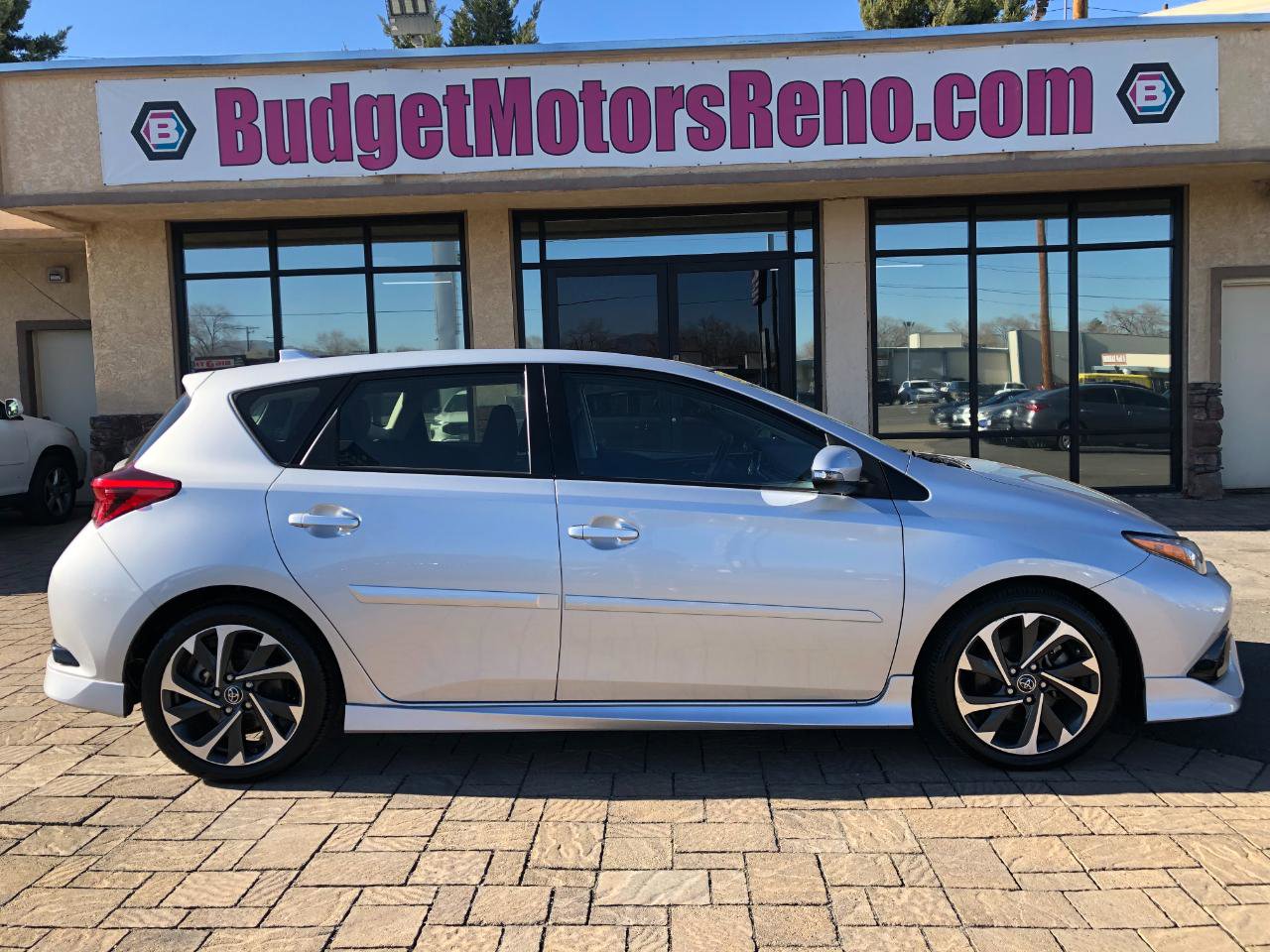 Used 2018 Toyota Corolla iM w/ All-Weather Mat Package