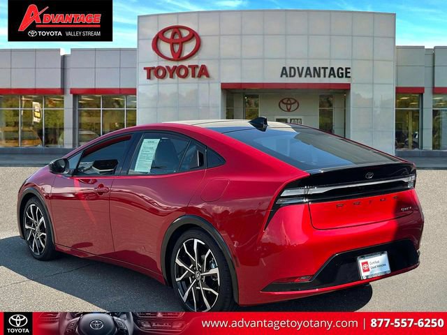 Used 2025 Toyota Prius Plug-In Hybrid w/ Limited Premium Package FWD image 10