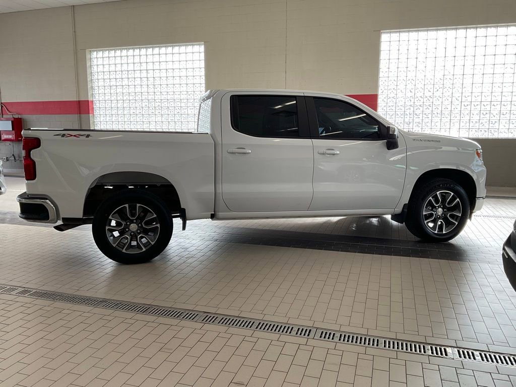 Used 2023 Chevrolet Silverado 1500 LT image 7