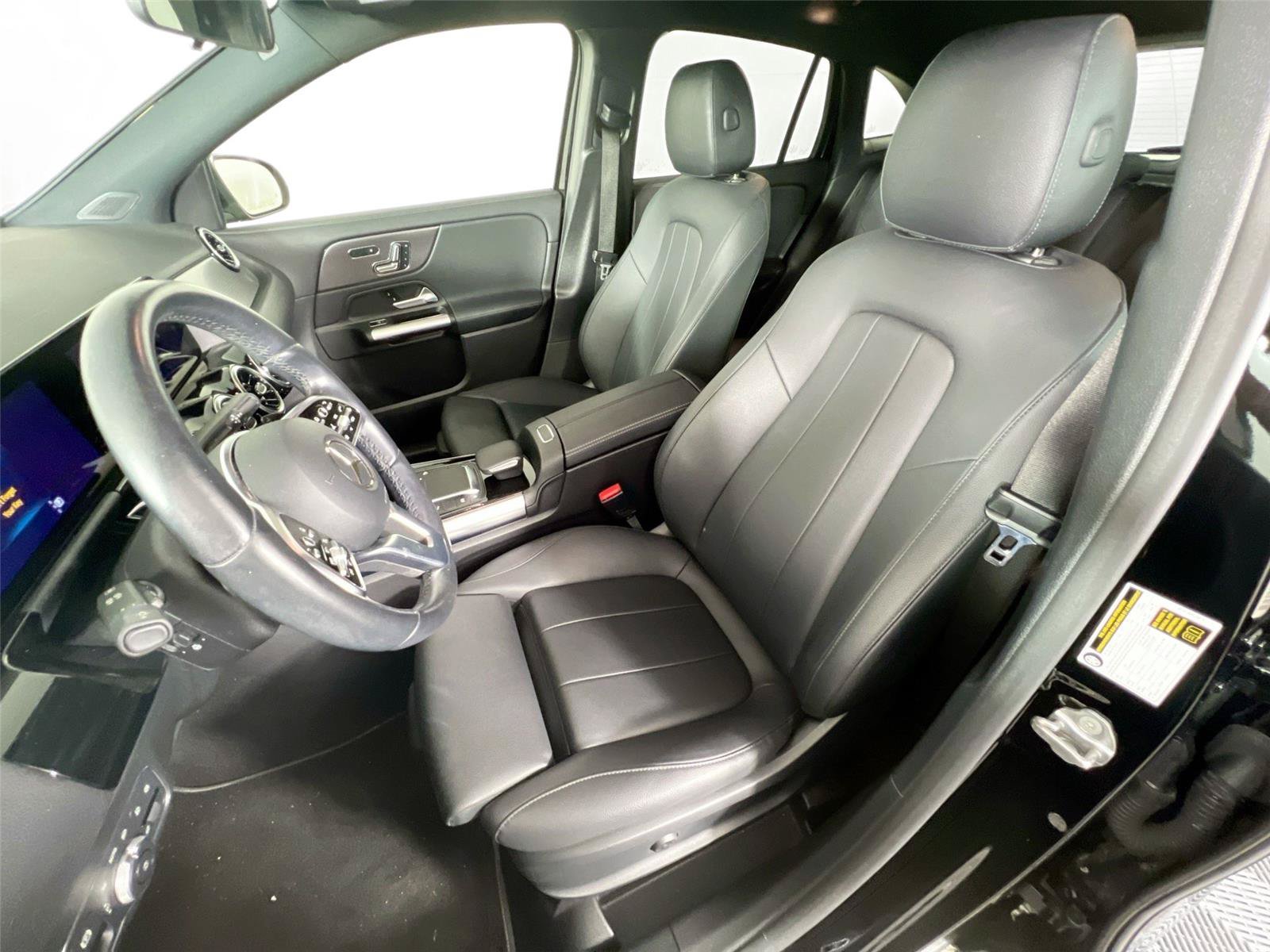Used 2023 Mercedes-Benz GLA 250 4MATIC image 21