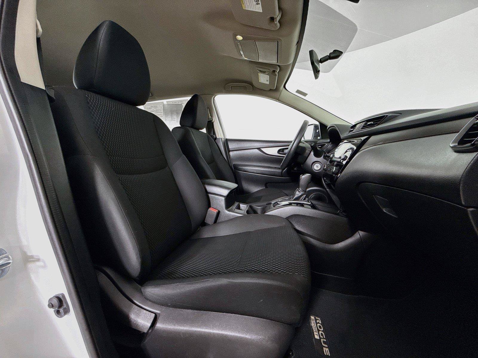 Used 2017 Nissan Rogue Sport S w/ S Appearance Package AWD/4WD image 27