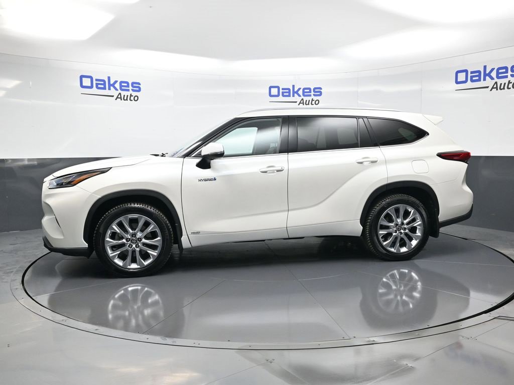 Used 2021 Toyota Highlander Limited image 5