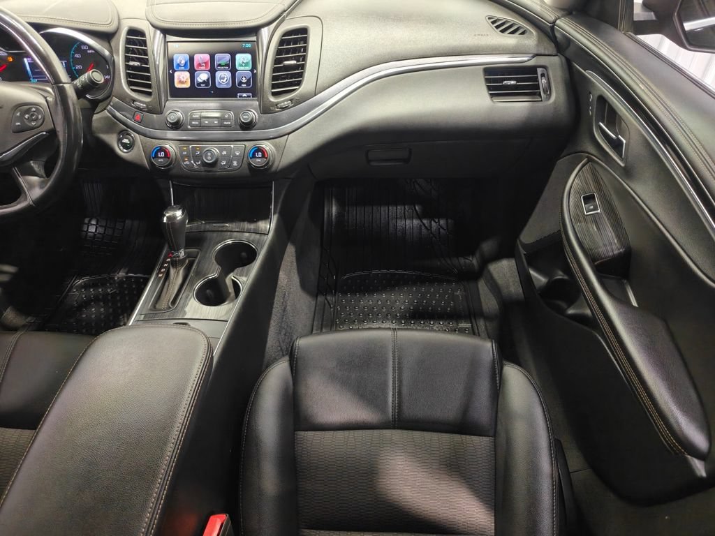 Used 2018 Chevrolet Impala LT FWD image 21