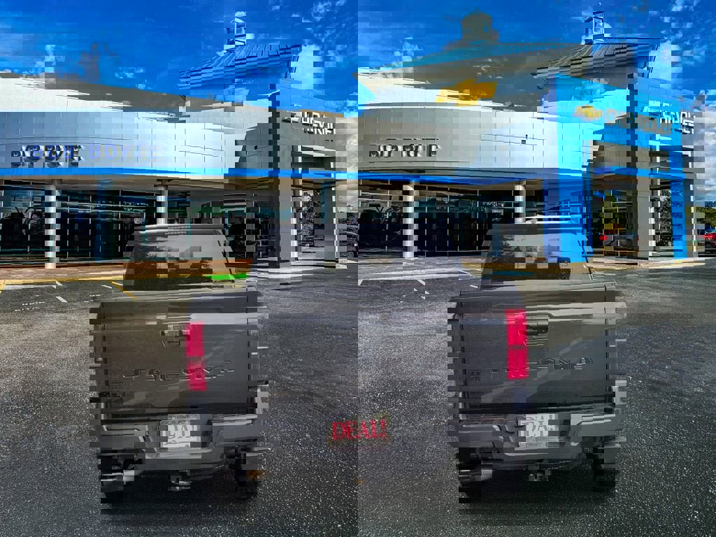 Used 2024 Toyota Tacoma TRD Sport image 4