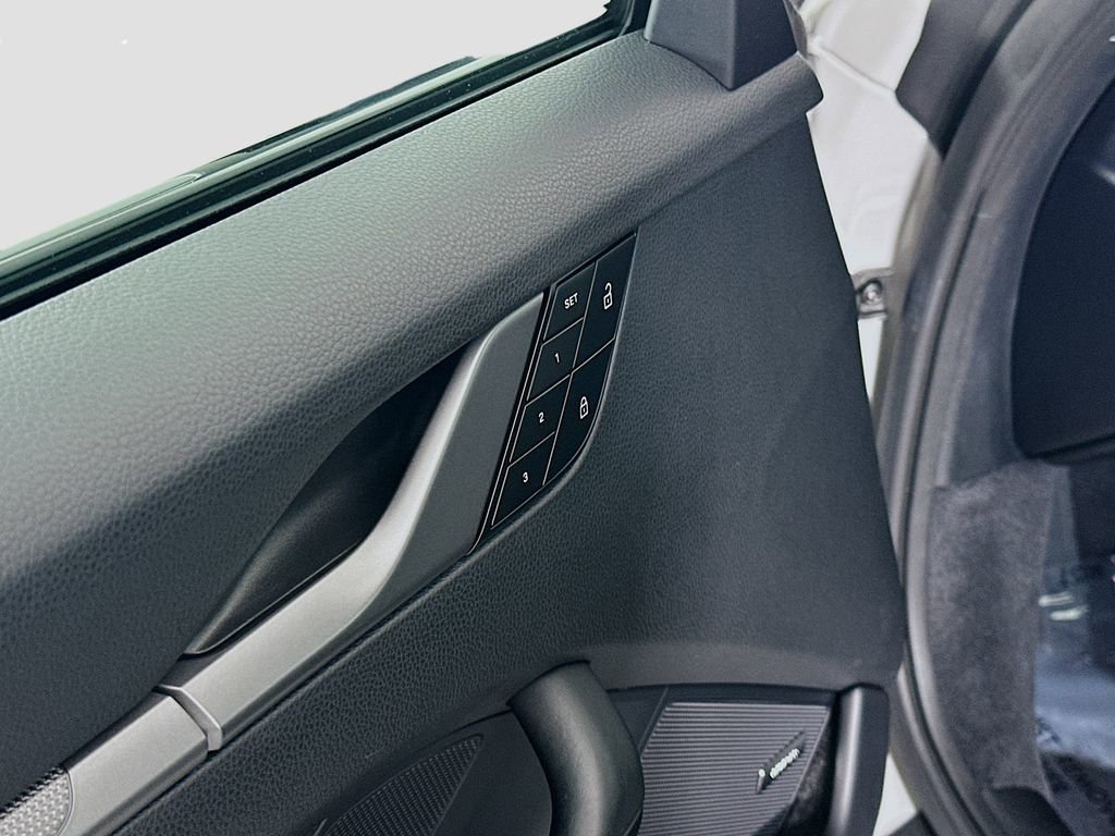 Certified 2024 Porsche 911 Carrera image 20