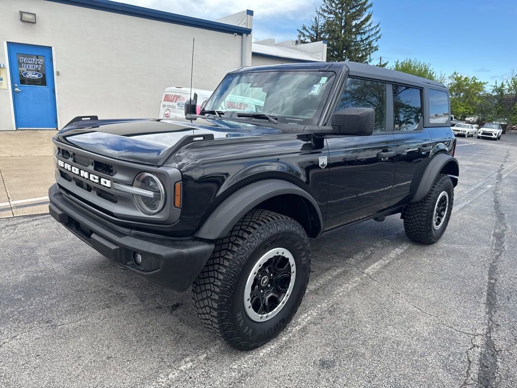 Used 2023 Ford Bronco Big Bend w/ Sasquatch Package AWD/4WD image 7