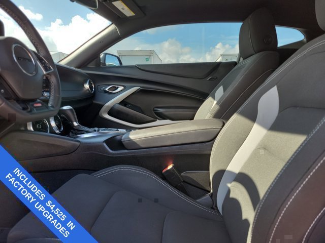 Used 2023 Chevrolet Camaro SS RWD image 19